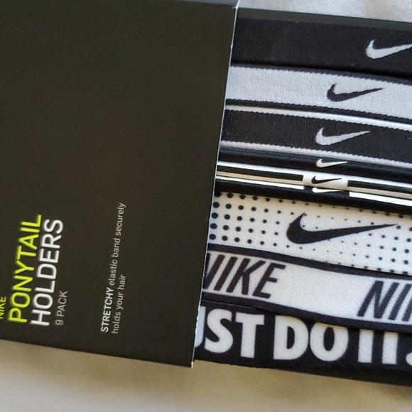 New Nike headband bundle - Picture 9 of 10